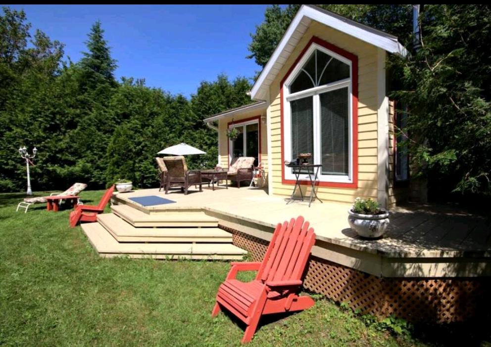 Chalet de la rivière verte | 373 Chem. des Chalets, Saint-Antonin, QC G0L 2J0, Canada | Phone: (581) 928-5758