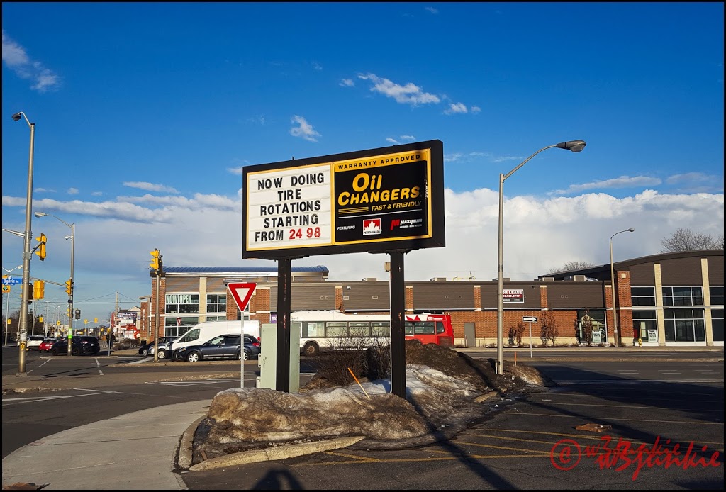 Oil Changers | 2050 Montreal Rd, Gloucester, ON K1J 6N2, Canada | Phone: (613) 747-8761