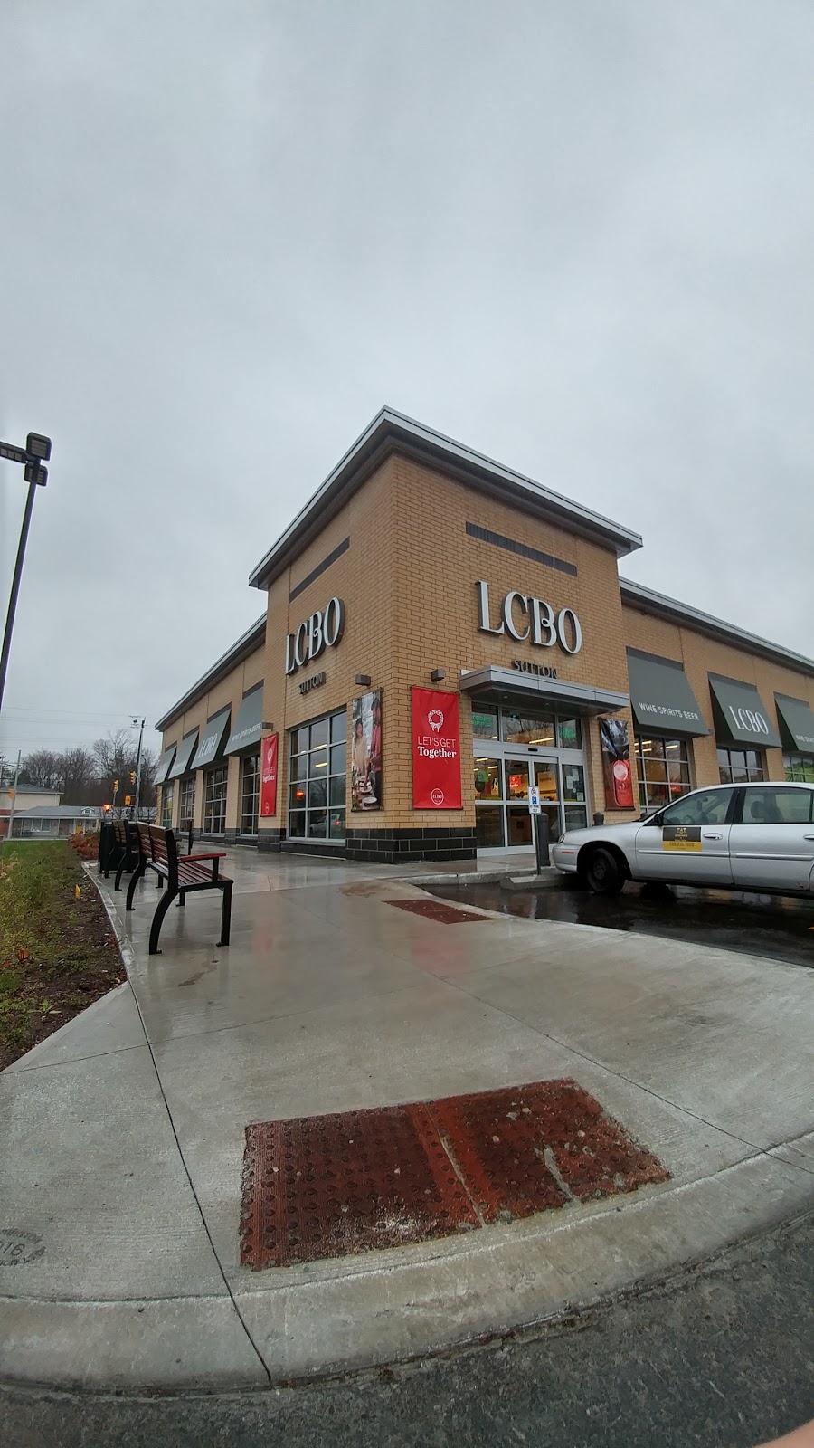 LCBO | 20954 Dalton Rd, Sutton, ON L0E 1R0, Canada | Phone: (905) 722-3641