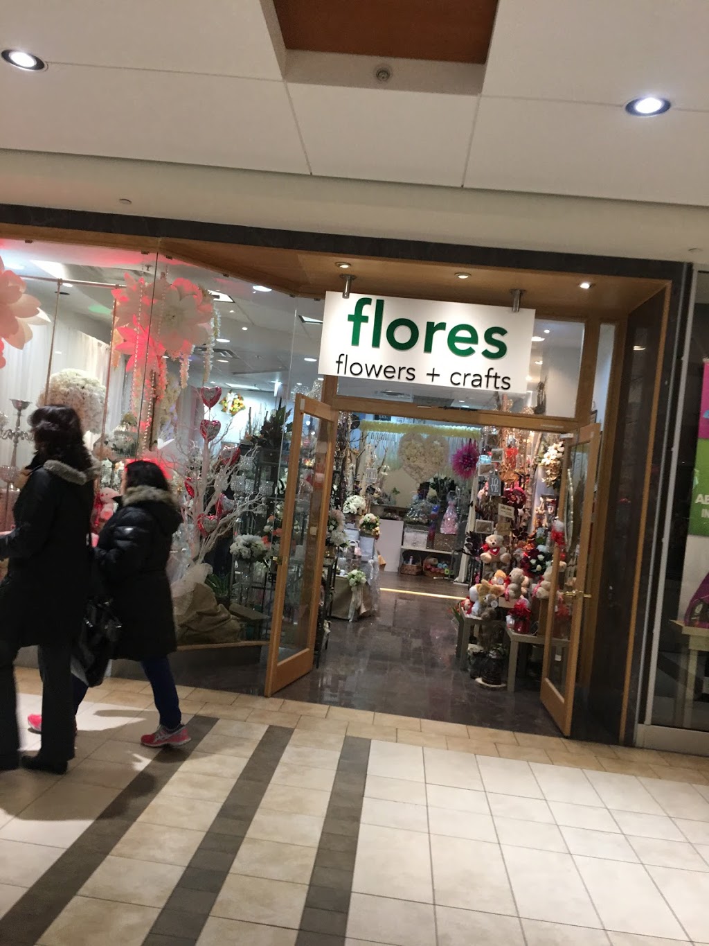 Flores Flowers + Crafts | 25 Peel Centre Dr, Brampton, ON L6T 3R5, Canada | Phone: (416) 999-6500