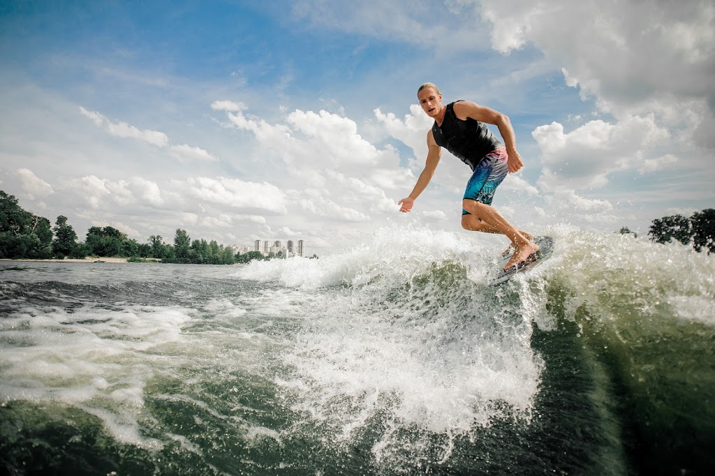 Vancouver Wakesurf | 1060 Shakespeare Ave, North Vancouver, BC V7K 1G1, Canada | Phone: (604) 314-6988