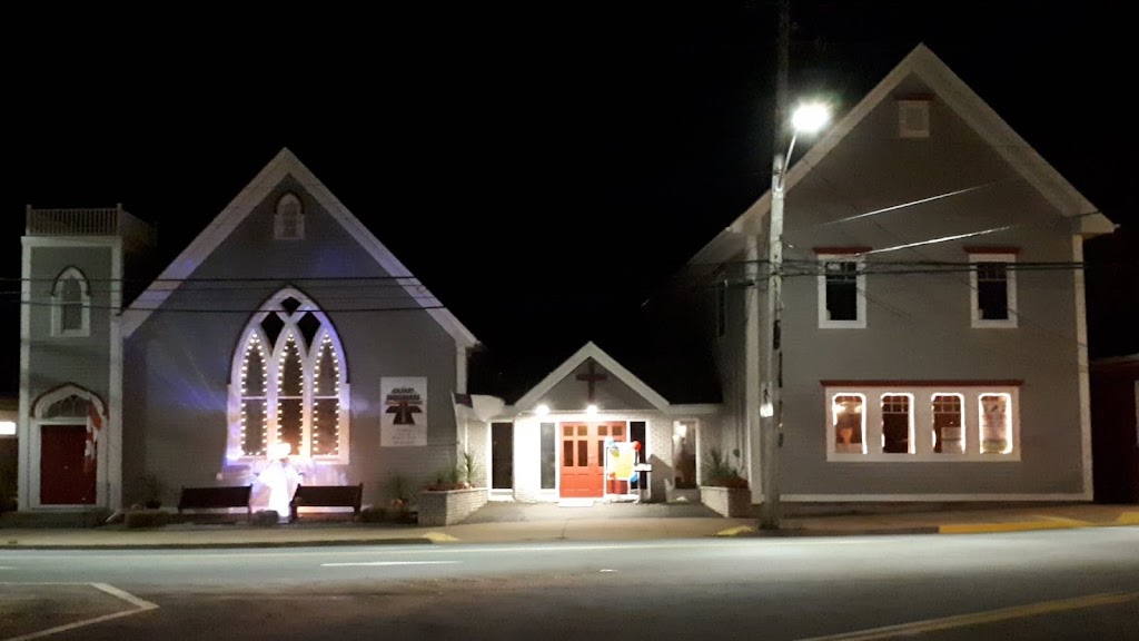 Calvary Temple (PAOC) | 510 MAIN, Mahone Bay, NS B0J 2E0, Canada | Phone: (902) 624-8253