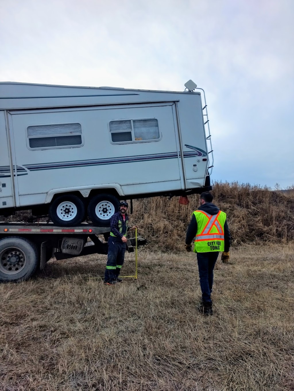 City Wide Towing & Recovery Service Ltd. | 240085 Frontier Cres, Alberta T1X 0W2, Canada | Phone: (403) 287-9111