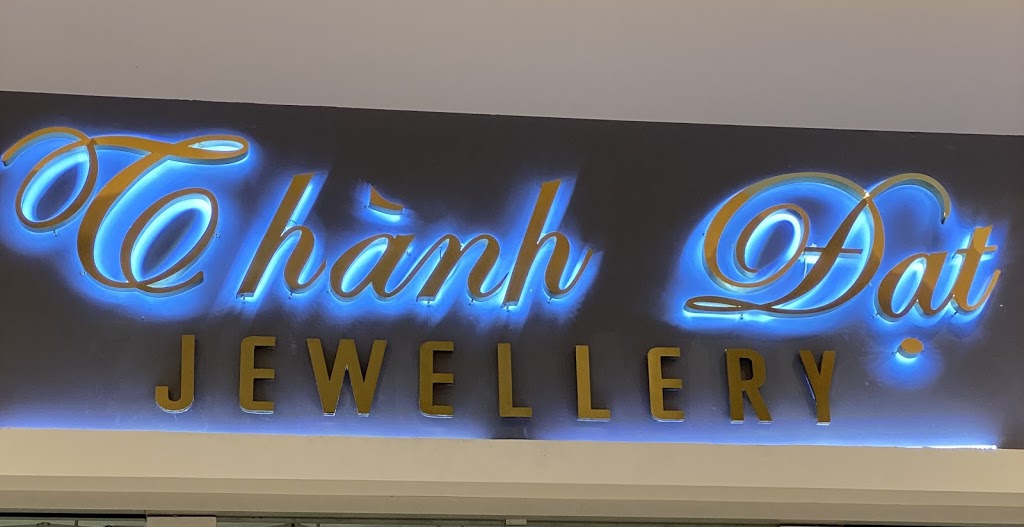 Thành Đat Jewellery | 1980 St Clair Ave W UNIT 201, Toronto, ON M6N 0A3, Canada | Phone: (647) 784-0693