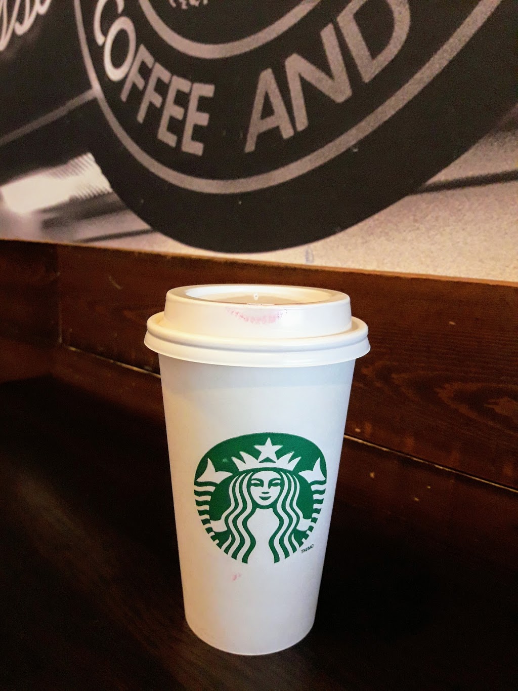 Starbucks | 2111 Main St, Penticton, BC V2A 6V1, Canada | Phone: (250) 492-9133