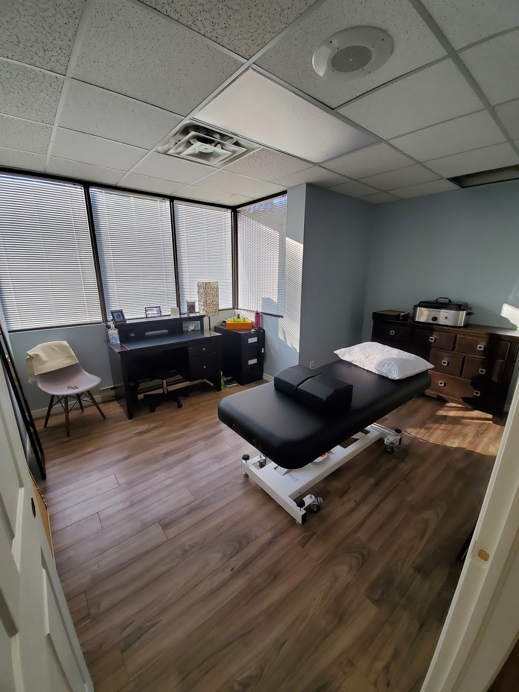 Knox Chiropractic and Massage | 367 Muskoka District Road 3, Huntsville, ON P1H 2C2, Canada | Phone: (705) 224-4477