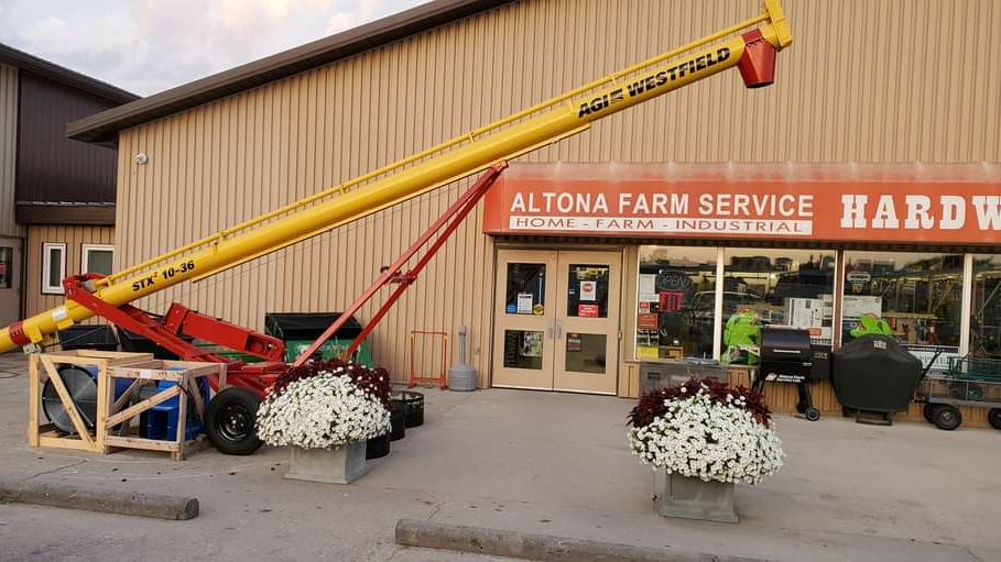Altona Farm Service Ltd | 80 6 St NE, Altona, MB R0G 0B0, Canada | Phone: (204) 324-5523