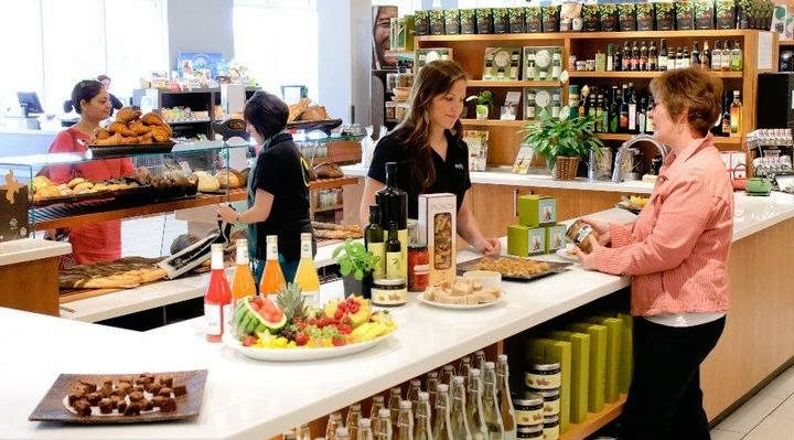 Avril Supermarché Santé | 1185 Chemin du Tremblay, Longueuil, QC J4N 1R4, Canada | Phone: (450) 448-5515