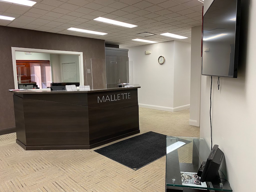 Mallette | 107 Rue de lHôtel de Ville, Rivière-du-Loup, QC G5R 4P9, Canada | Phone: (418) 862-0495