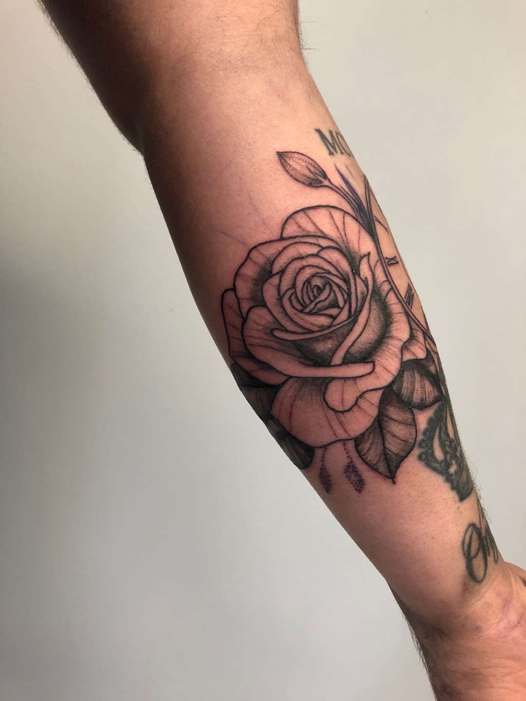 Ruby Blade Tattoos | 612 Arbor Rd, Mississauga, ON L5G 2J9, Canada | Phone: (289) 297-5272