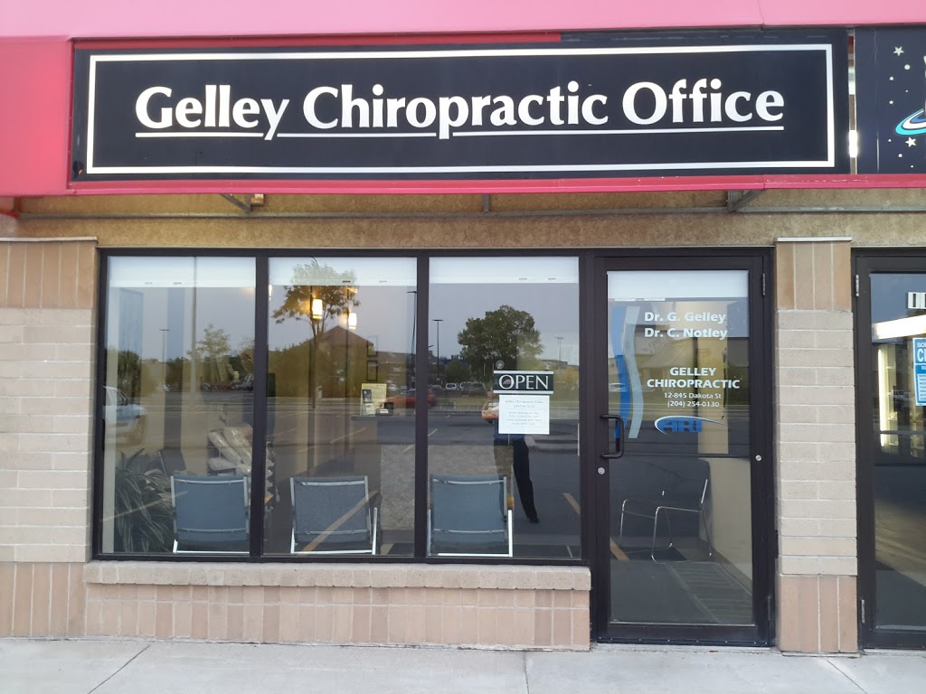 Dr. Christopher Notley at Gelley Chiropractic Office | 845 Dakota St, Winnipeg, MB R2M 5M3, Canada | Phone: (204) 254-0130