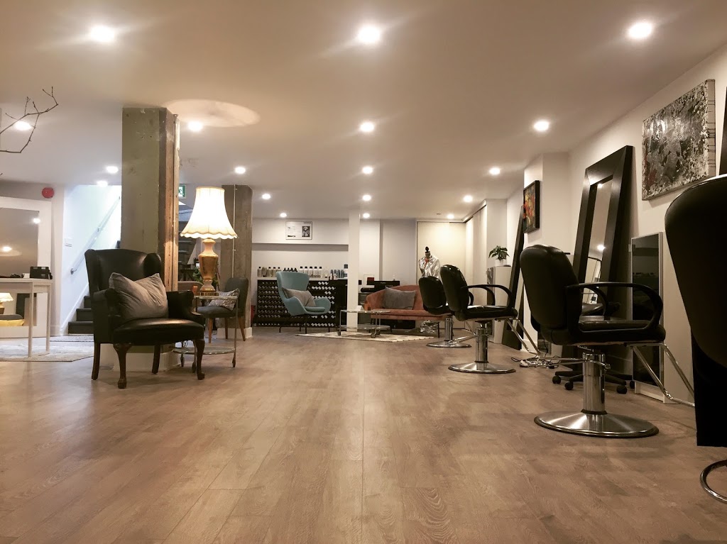 Tim&Sim Lexpérience coiffure | 1230 Rue Saint-Denis, Montréal, QC H2X 3J6, Canada | Phone: (514) 439-8799