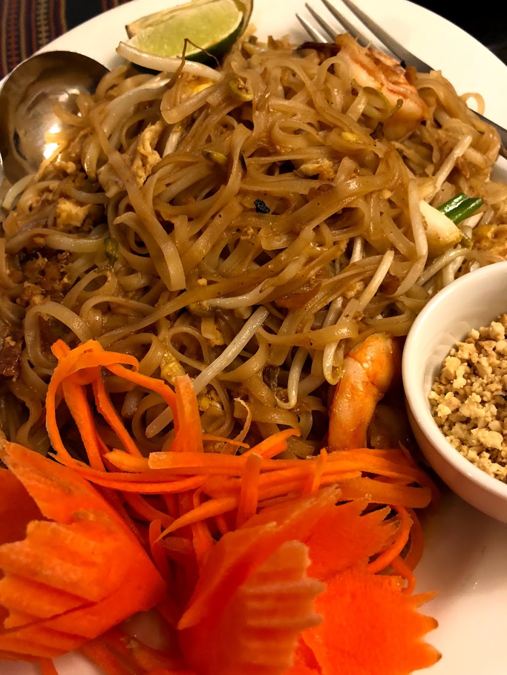 Ruamit Thai Restaurant | 52 Brentwood Blvd #5, Sherwood Park, AB T8A 2H6, Canada | Phone: (780) 449-0673