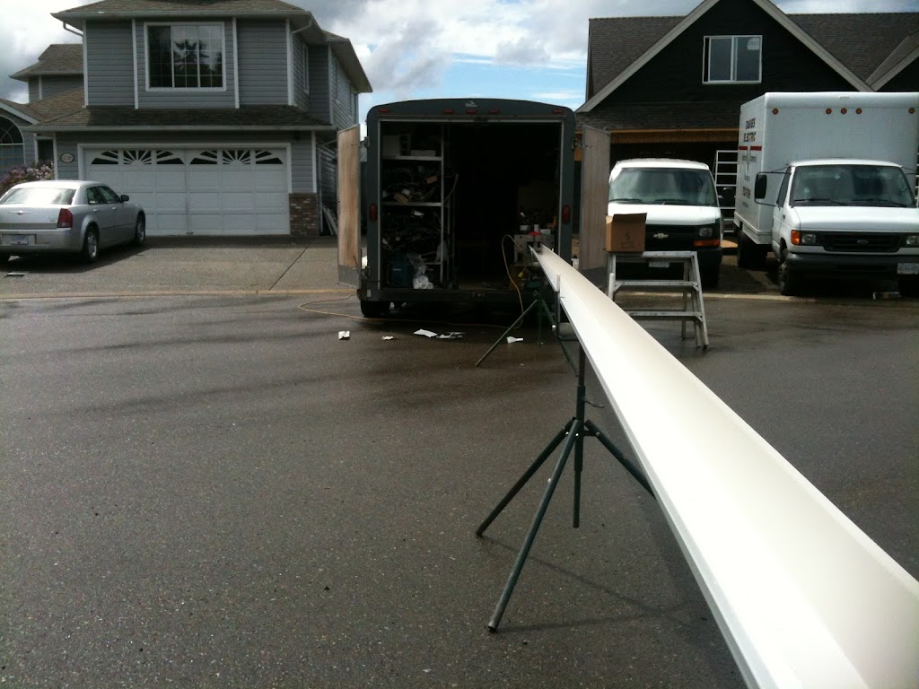 Beach Front Gutters | 210 Valdez Ave, Qualicum Beach, BC V9K 1R8, Canada | Phone: (250) 954-7941