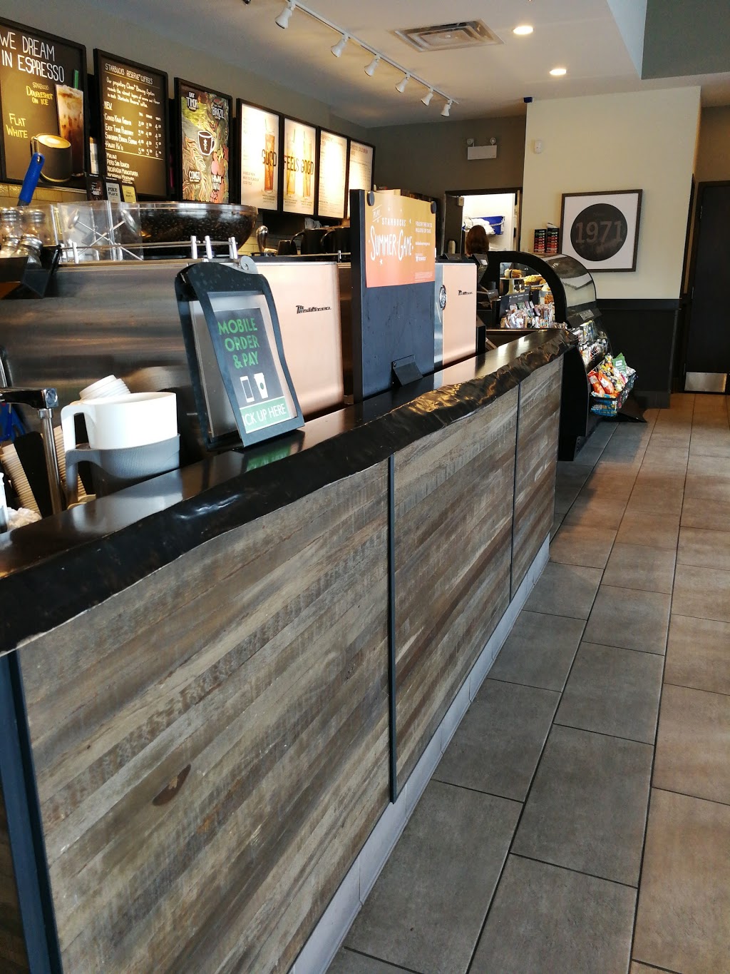 Starbucks | 5790 Malden Rd, Windsor, ON N9H 1S4, Canada | Phone: (519) 566-0576