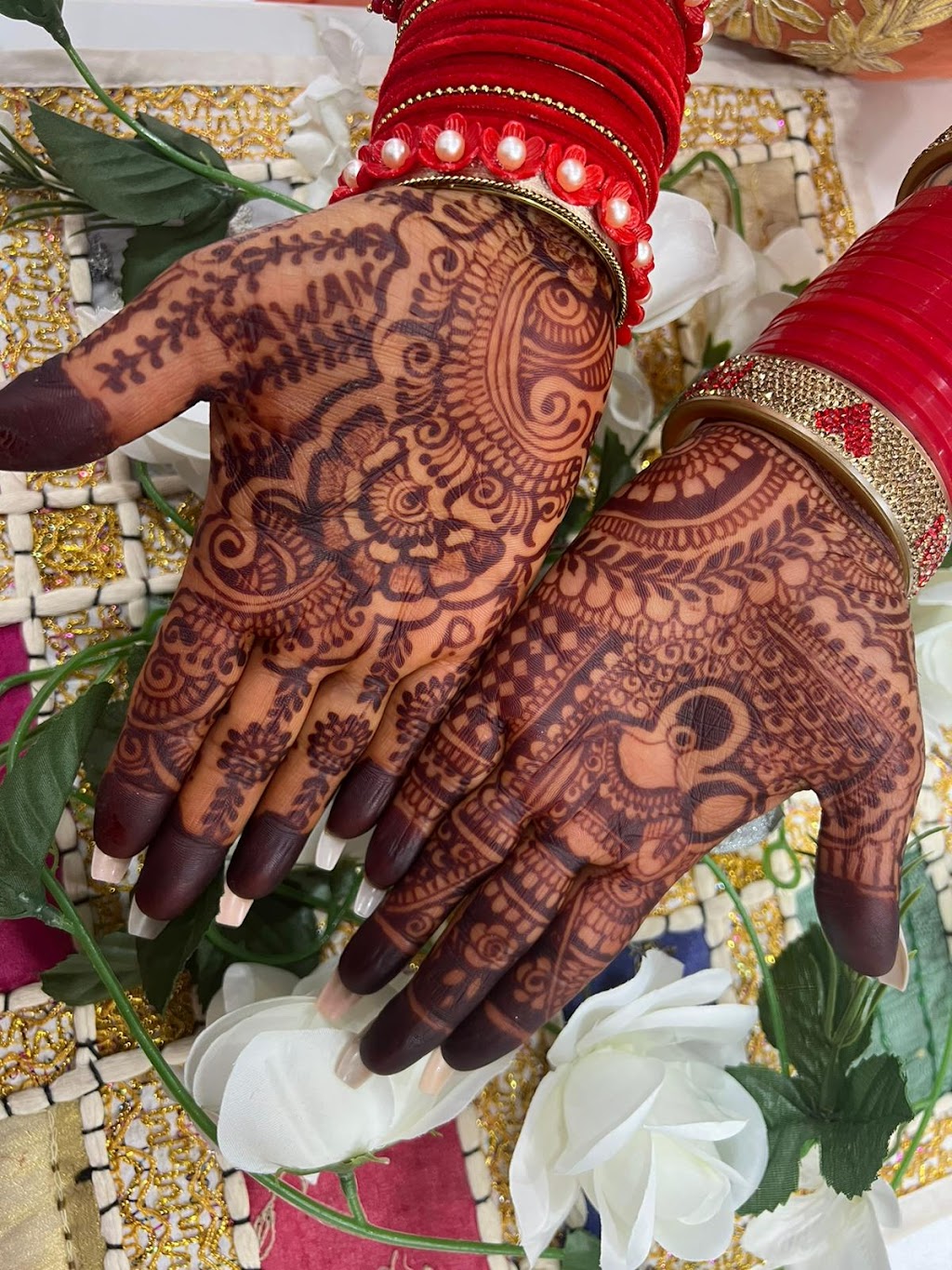 Pretty Heena Designs | 26 Coppermill Dr, Brampton, ON L7A 1N4, Canada | Phone: (647) 545-6584