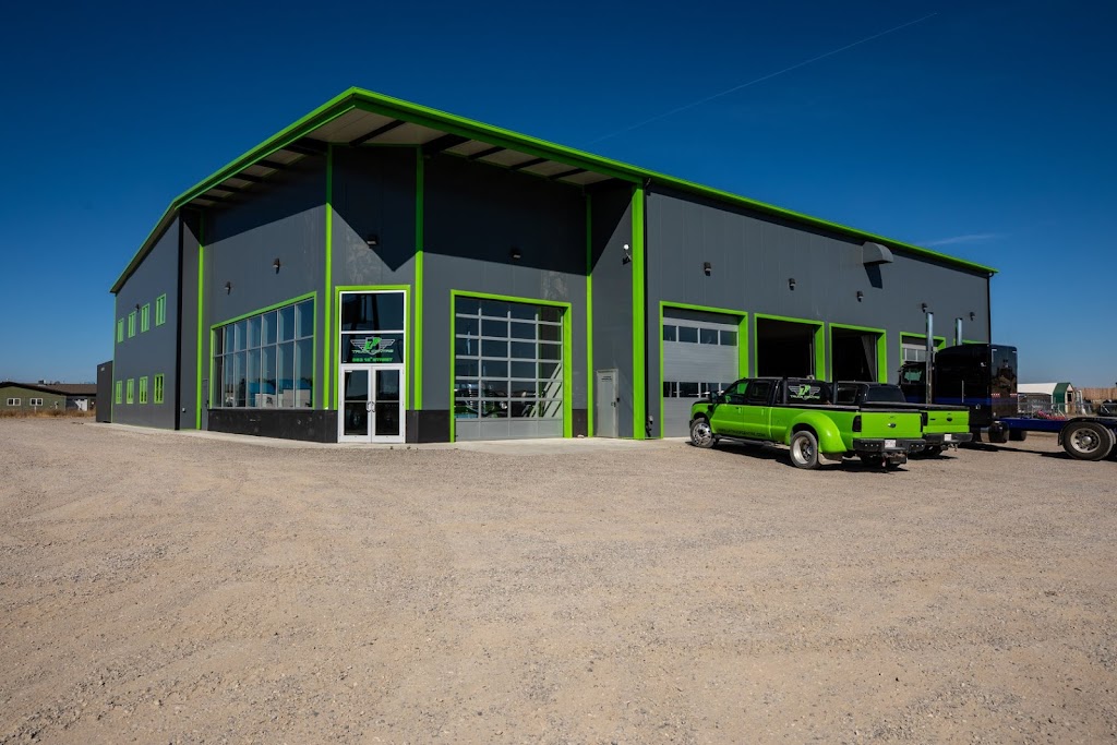 LF Truck Centre | 653 12 St, Fort Macleod, AB T0L 0Z0, Canada | Phone: (403) 553-0253