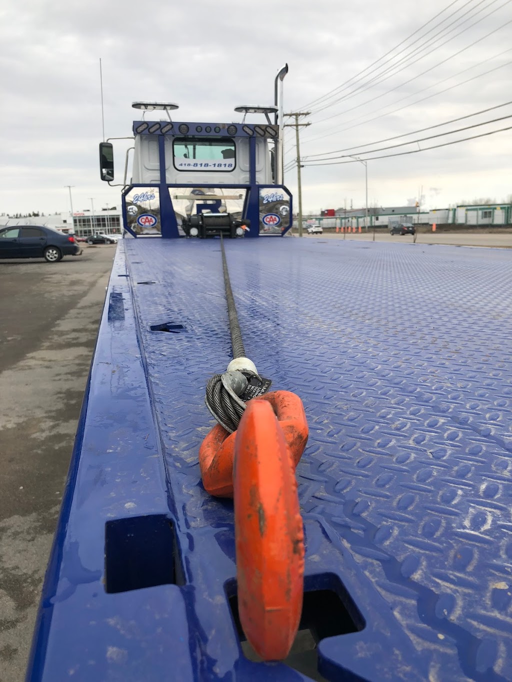 S.O.S. Saguenay Inc. Towing | 1480 Bd du Royaume O, Chicoutimi, QC G7H 5B1, Canada | Phone: (418) 818-1818