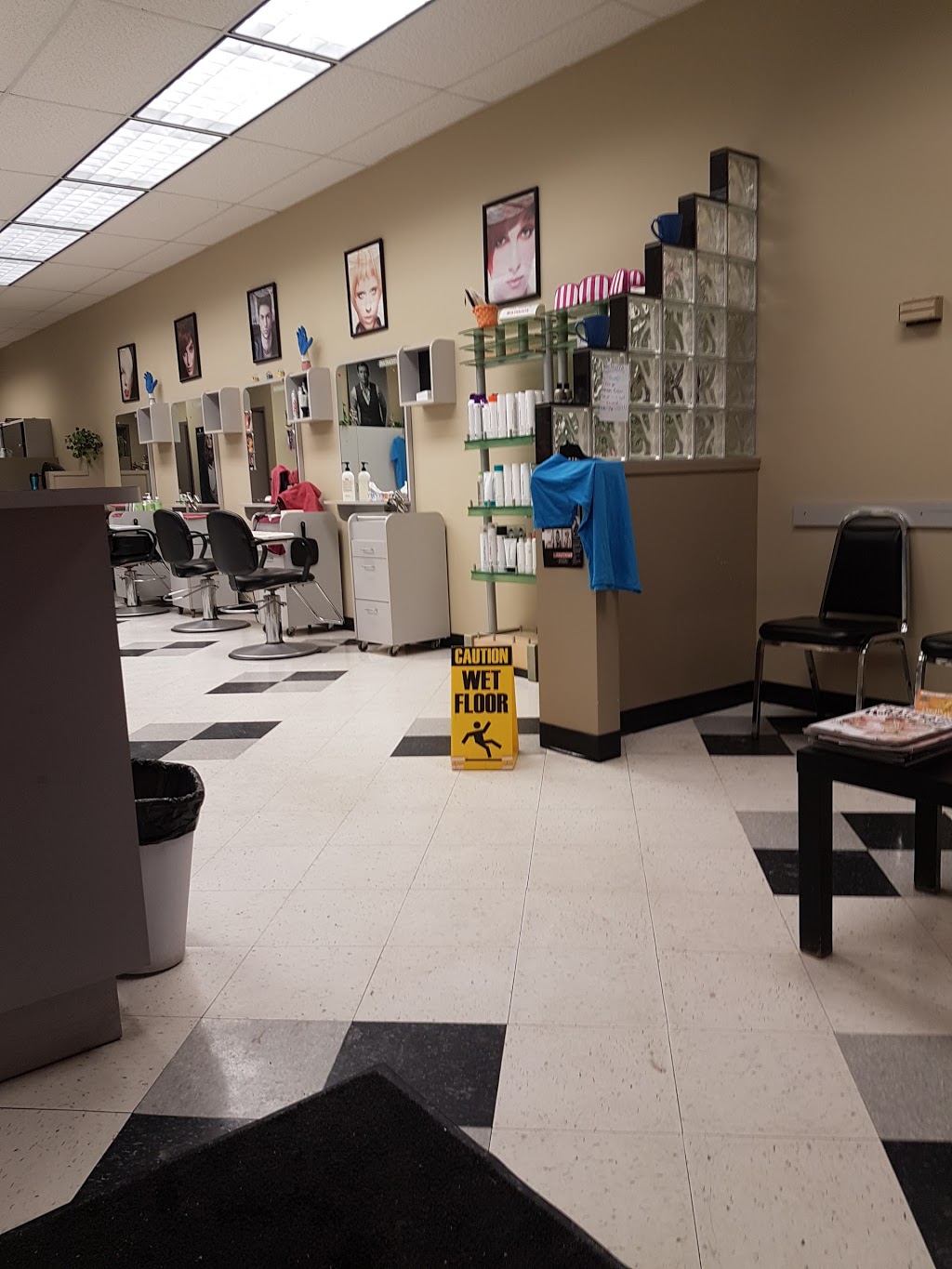 Ultracuts Professional Haircare Centres | 1026 St Marys Rd, Winnipeg, MB R2M 3S6, Canada | Phone: (204) 253-4449