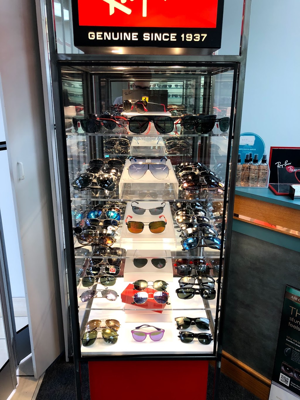 New Optical Palace | 1005 Ottawa St N, Kitchener, ON N2A 1H2, Canada | Phone: (519) 893-6900