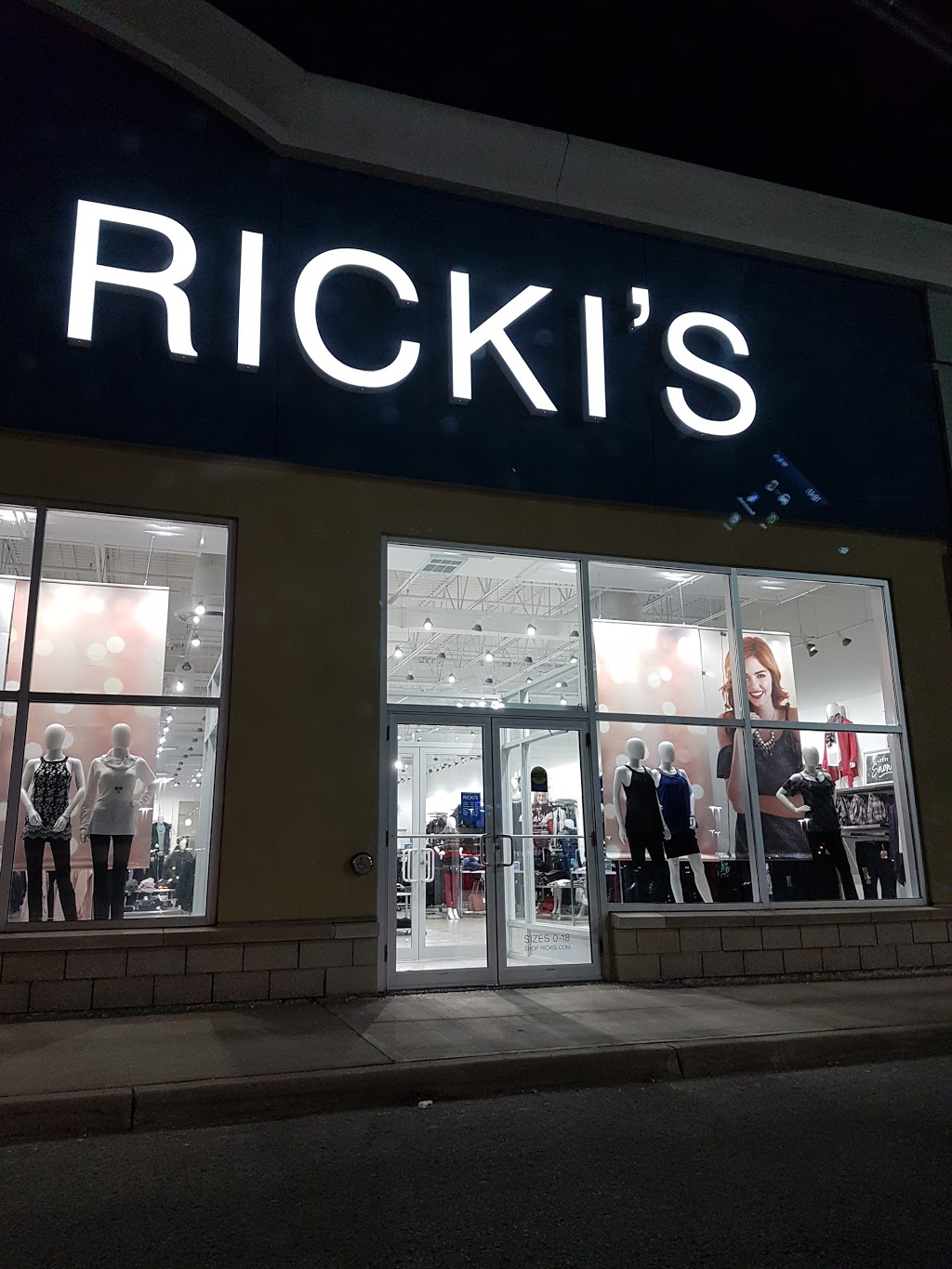 Rickis | Green Lane Centre, Unit #A2B, (Newmarket), 0J3, 18170 Yonge St, Newmarket, ON L3Y 8V1, Canada | Phone: (905) 953-8036