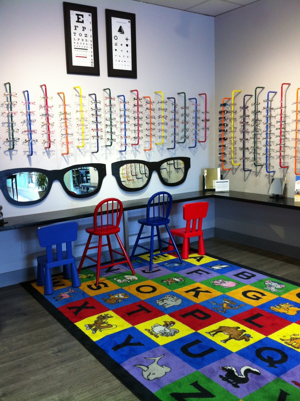 Roberts And Brown Opticians | 948 W King Edward Ave, Vancouver, BC V5Z 2E2, Canada | Phone: (604) 731-5367