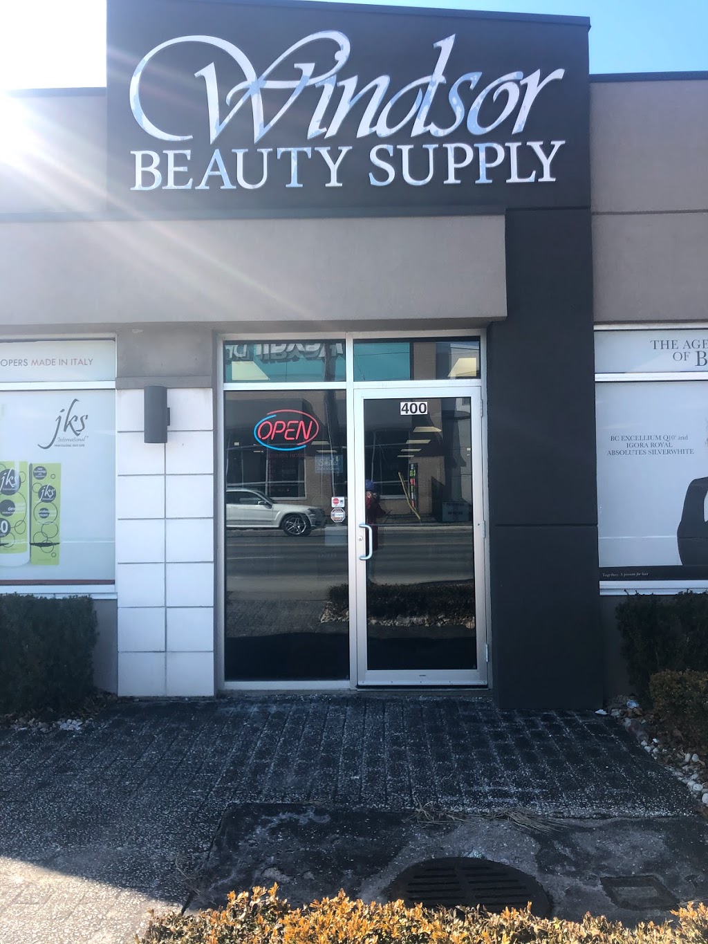 Windsor Beauty & Esthetics Supply Inc | 400 St Clair St, Chatham, ON N7L 3K2, Canada | Phone: (519) 360-1717