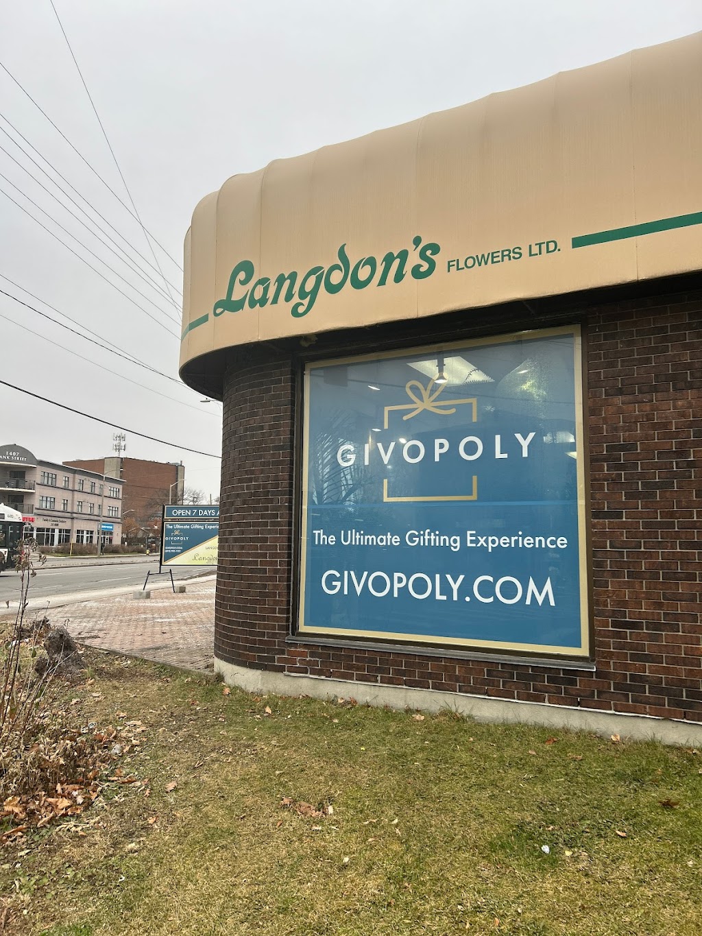Givopoly | 1400 Bank St Unit 1, Ottawa, ON K1H 7Y9, Canada | Phone: (613) 702-1132