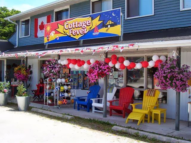 Cottage Fever | 636 Main St, Sauble Beach, ON N0H 2G0, Canada | Phone: (519) 422-1194