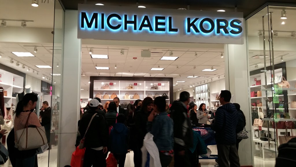 Michael Kors Outlet | 261055 Crossiron Blvd Unit 171, Rocky View No. 44, AB T4A 0G3, Canada | Phone: (403) 730-5677