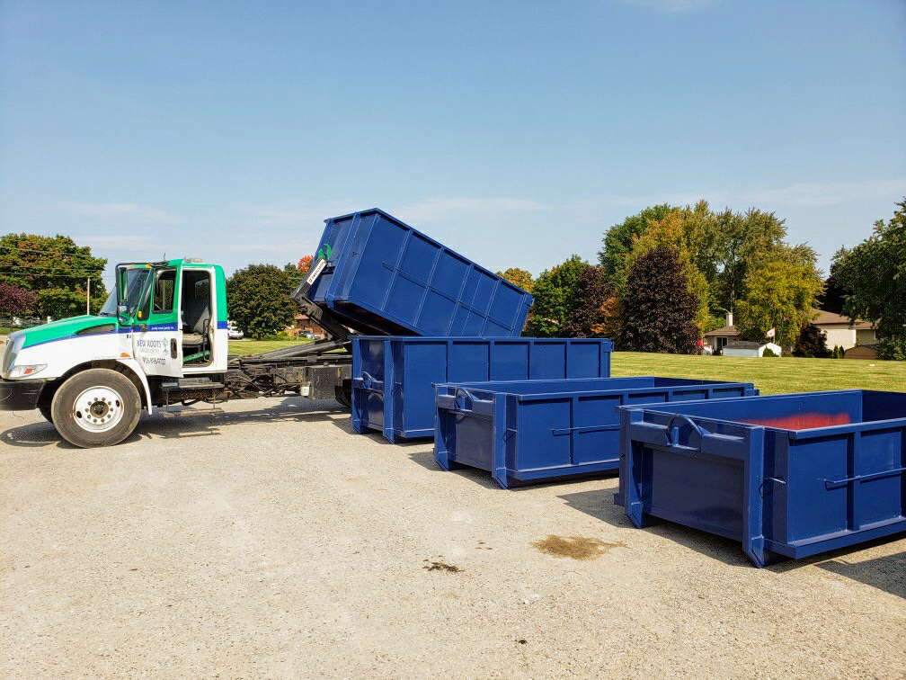 New"BIN"ginnings | 17235 Yonge St, Newmarket, ON L3Y 5L8, Canada | Phone: (905) 758-5656