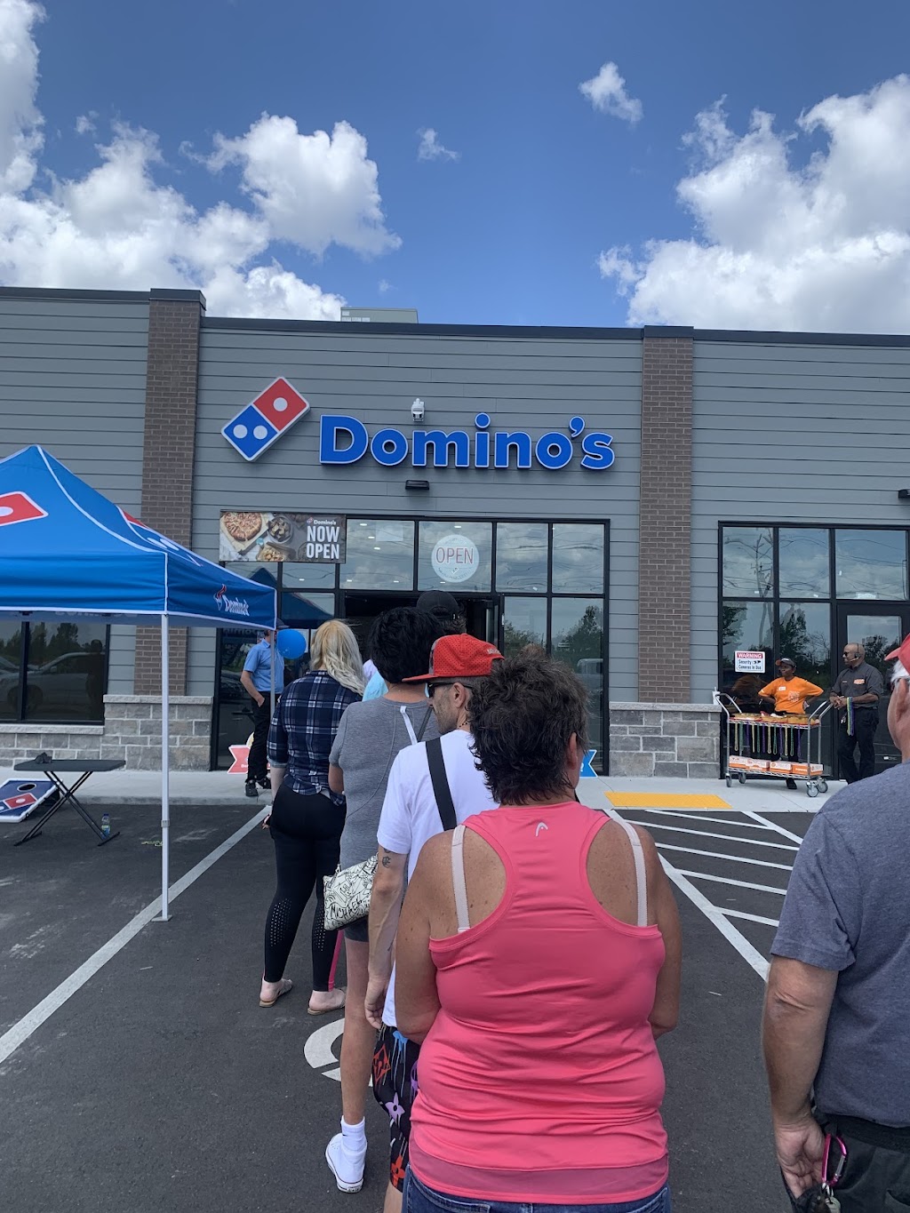 Dominos Pizza | 620 Dundas St E, Belleville, ON K8N 1G7, Canada | Phone: (613) 969-9000