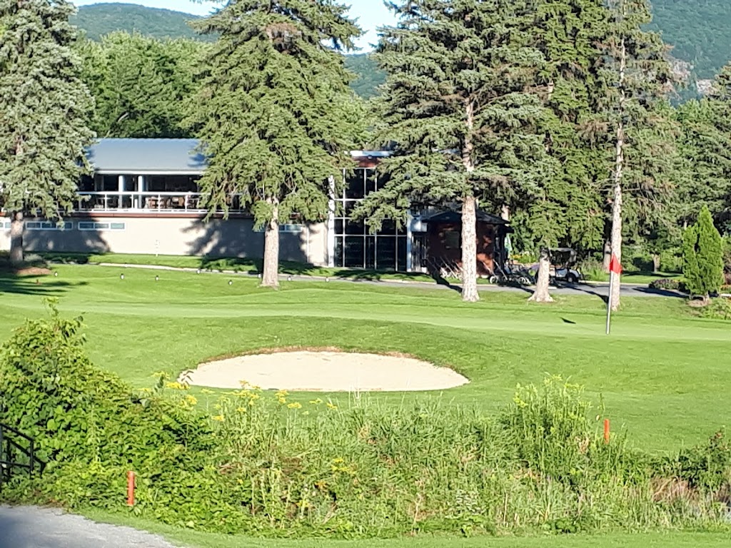 Club de Golf de Beloeil | Rue des Chênes, Beloeil, QC J3G 2K6, Canada | Phone: (450) 467-0243