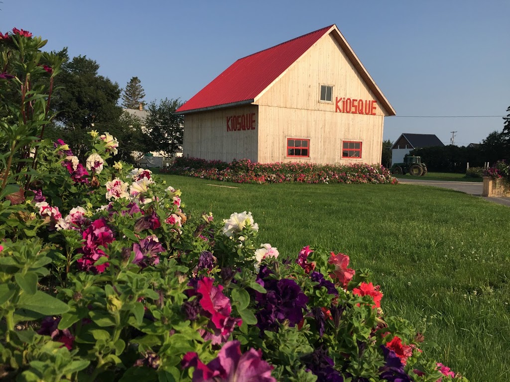 Ferme Monarque | 610 Rue de Quen, Saint-Gédéon, QC G0W 2P0, Canada | Phone: (581) 235-8541