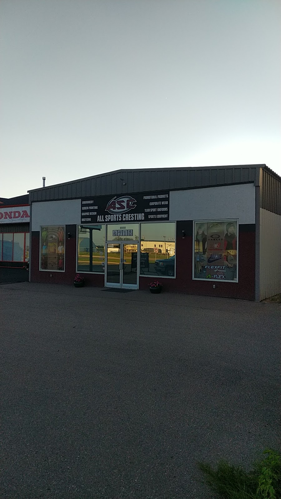 All Sports Cresting | 4718 AB-2A, Lacombe, AB T4L 1H4, Canada | Phone: (403) 782-6681