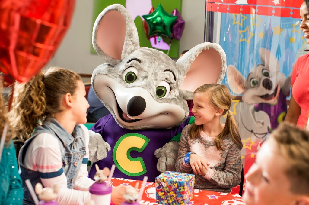 Chuck E. Cheese | 2945 Argentia Rd, Mississauga, ON L5N 0A2, Canada | Phone: (905) 785-3593