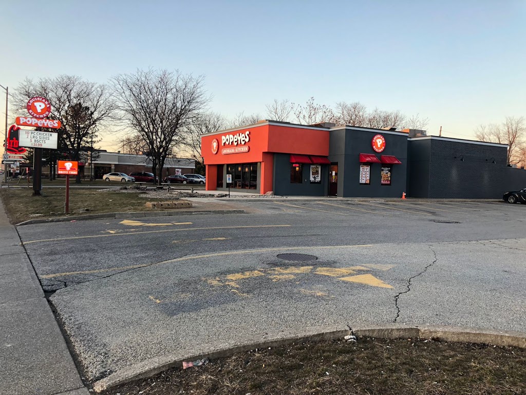 Popeyes Louisiana Kitchen | 2854 Howard Ave, Windsor, ON N8X 3Y5, Canada | Phone: (519) 250-6886