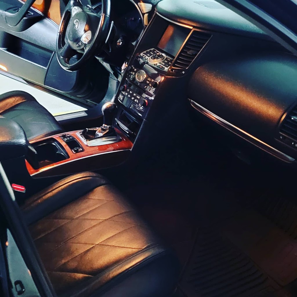 Reys na ruckus interior detailing | 75 Woodsmere Close, Fort Saskatchewan, AB T8L 0C8, Canada | Phone: (780) 803-1134