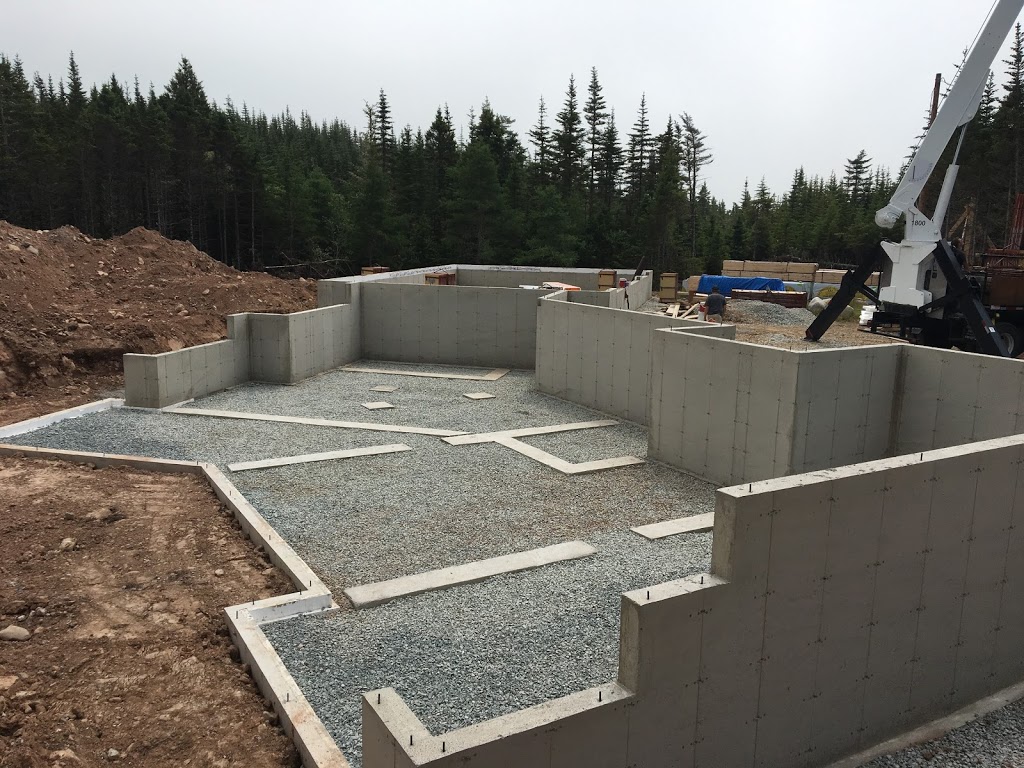 Van Veld Brothers Contracting Ltd | 177 Douglas Rd RR3, Westville, NS B0K 2A0, Canada | Phone: (902) 754-2972