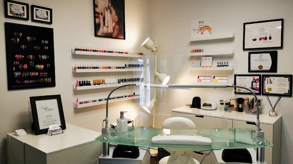 Ongles Création Isabelle | 845 Rue Notre Dame, Saint-Rémi, QC J0L 2L0, Canada | Phone: (514) 233-0355