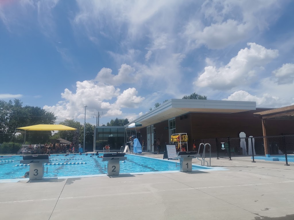 Pincourt Municipal Swimming Pool | 364 Bd Olympique, Pincourt, QC J7V 4B7, Canada | Phone: (514) 453-8981 ext. 253