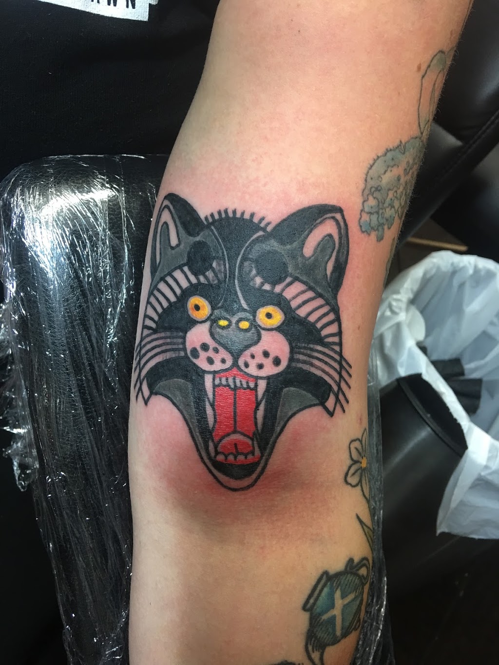 Ninjew Tattoo | Old Brock Rd, Pickering, ON L1Y 1A6, Canada | Phone: (647) 983-5853