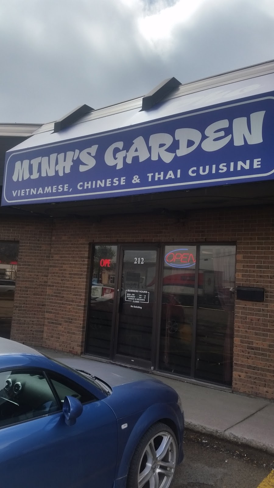 Minhs Garden | 2750 Faithfull Ave, Saskatoon, SK S7K 8E8, Canada | Phone: (306) 931-3212