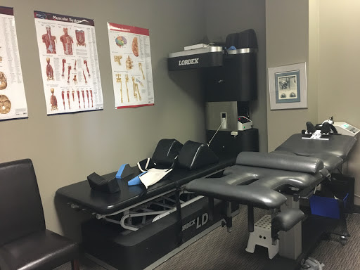 Oakville Chiropractic Centre | 627 Lyons Ln Suite 102, Oakville, ON L6J 5Z7, Canada | Phone: (905) 845-2291