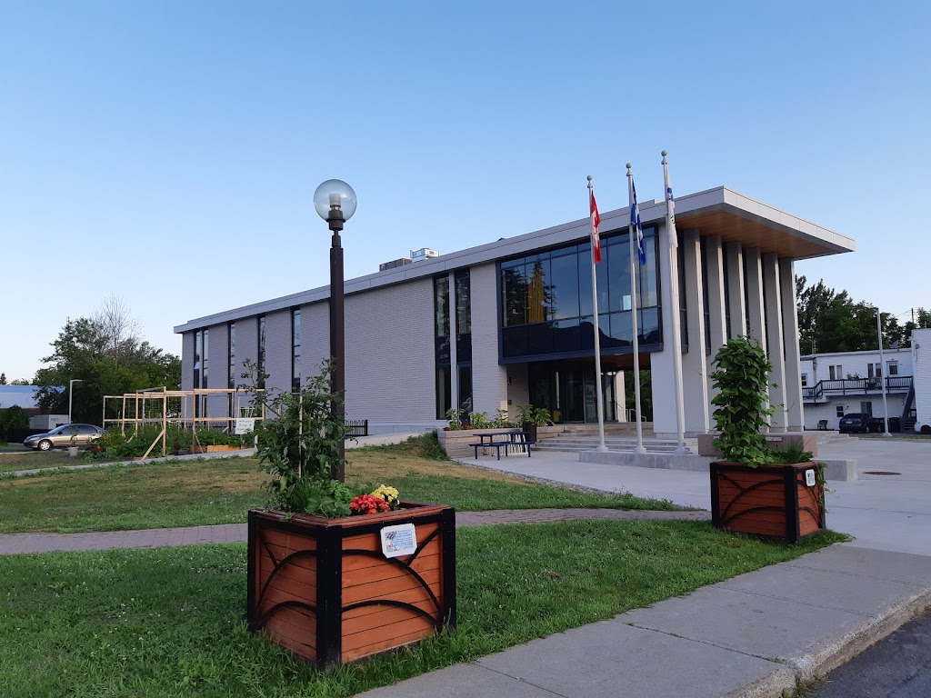 Rigaud City Hall | 106 Rue Saint-Viateur, Rigaud, QC J0P 1P0, Canada | Phone: (450) 451-0869