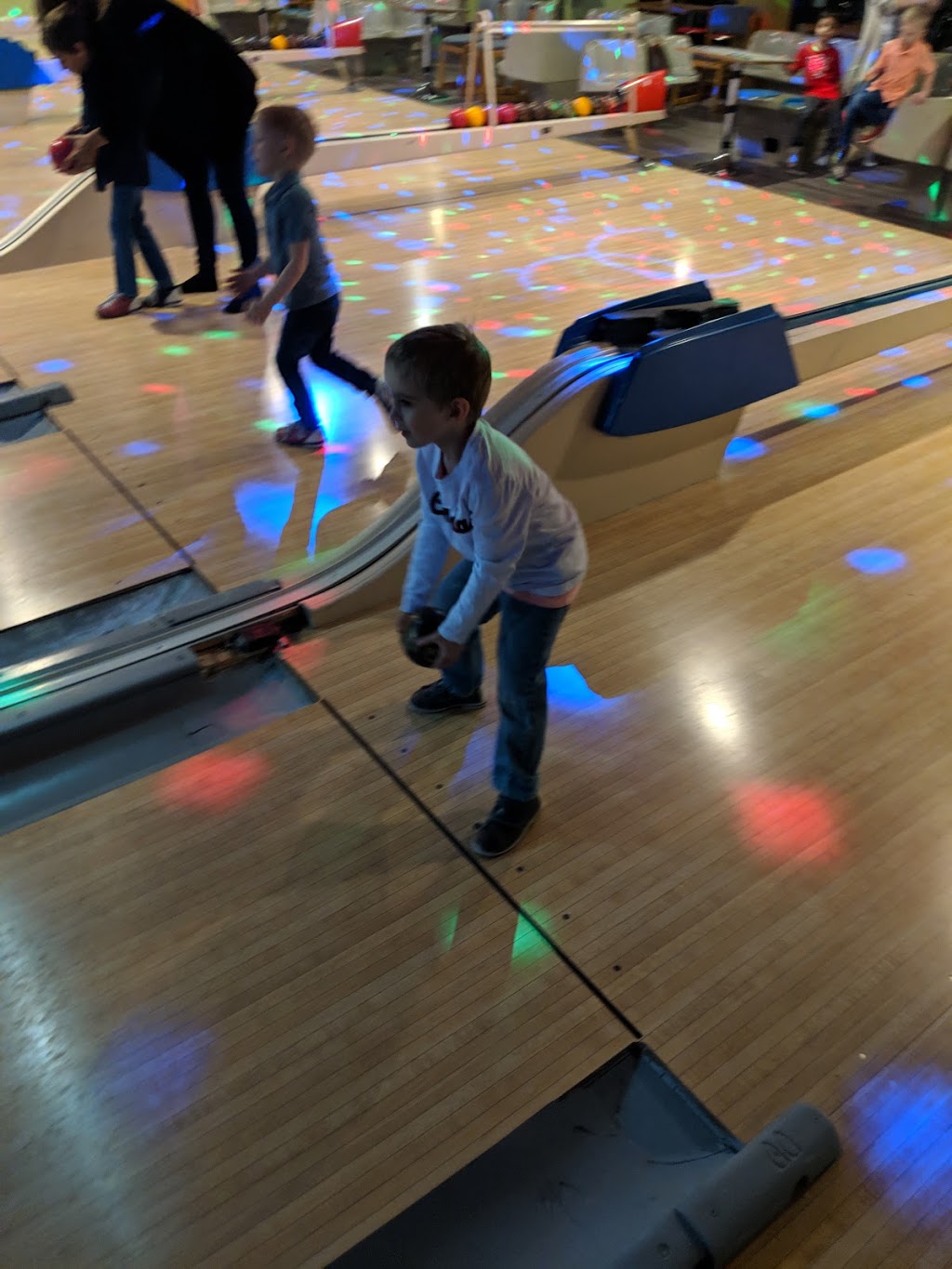 Muskoka Bowling | 300 Ecclestone Dr, Bracebridge, ON P1L 1G4, Canada | Phone: (705) 645-8775