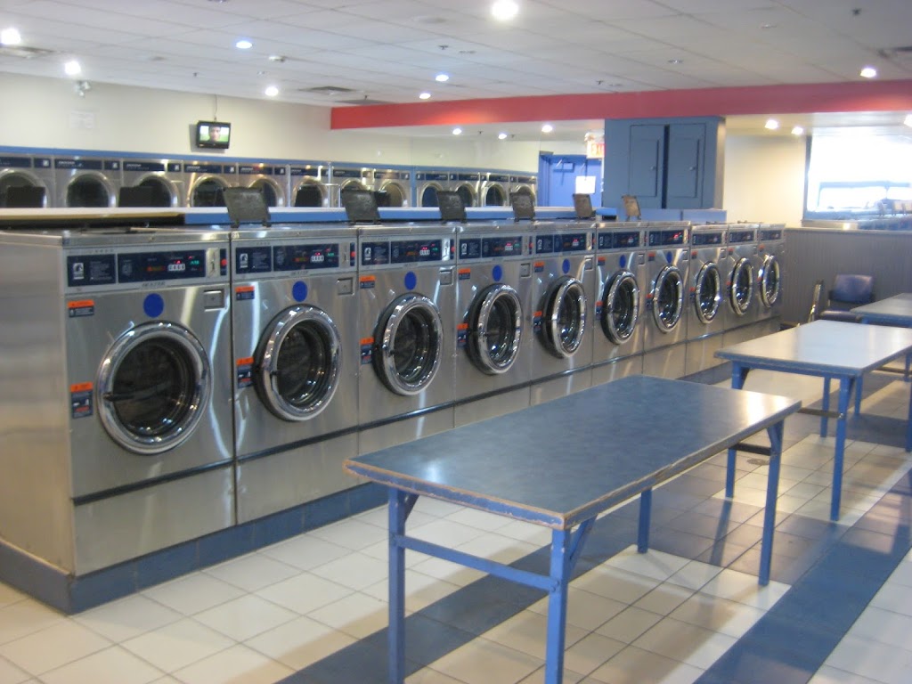 Laundry Town Canada | 1635 Lawrence Ave W, North York, ON M6L 3C9, Canada | Phone: (416) 245-9274