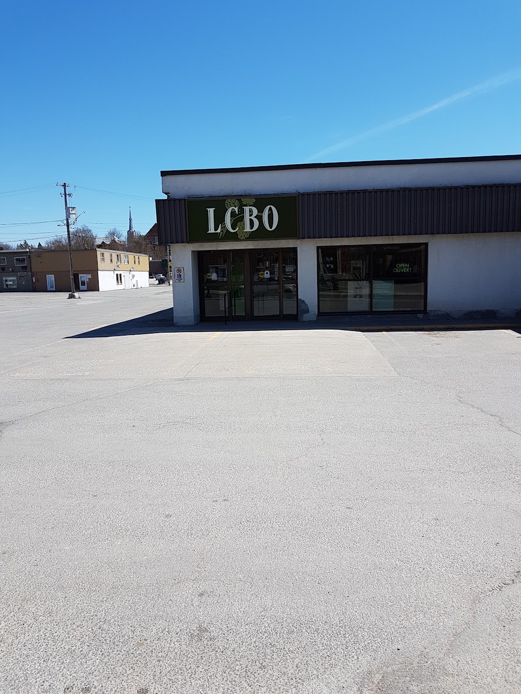 LCBO | 37 Front St S, Campbellford, ON K0L 1L0, Canada | Phone: (705) 653-3000