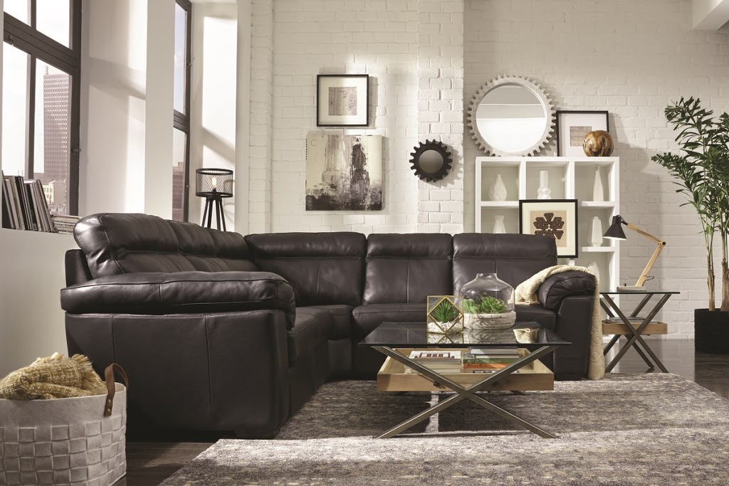 Accents home furniture | 1-1422 Fanshawe Park Rd W, London, ON N6G 0A4, Canada | Phone: (519) 474-7111