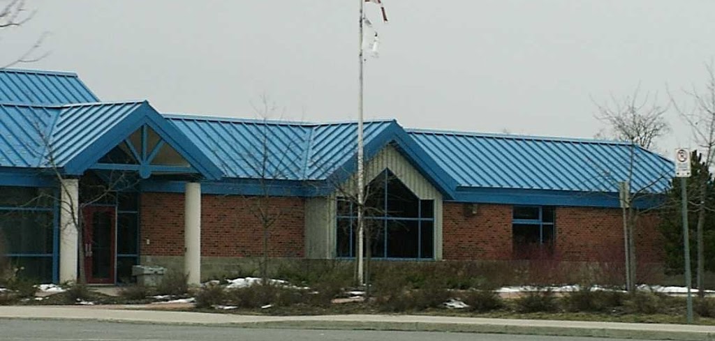 Cedarview Middle School (7-8) | 2760 Cedarview Rd, Nepean, ON K2J 4J2, Canada | Phone: (613) 825-2185